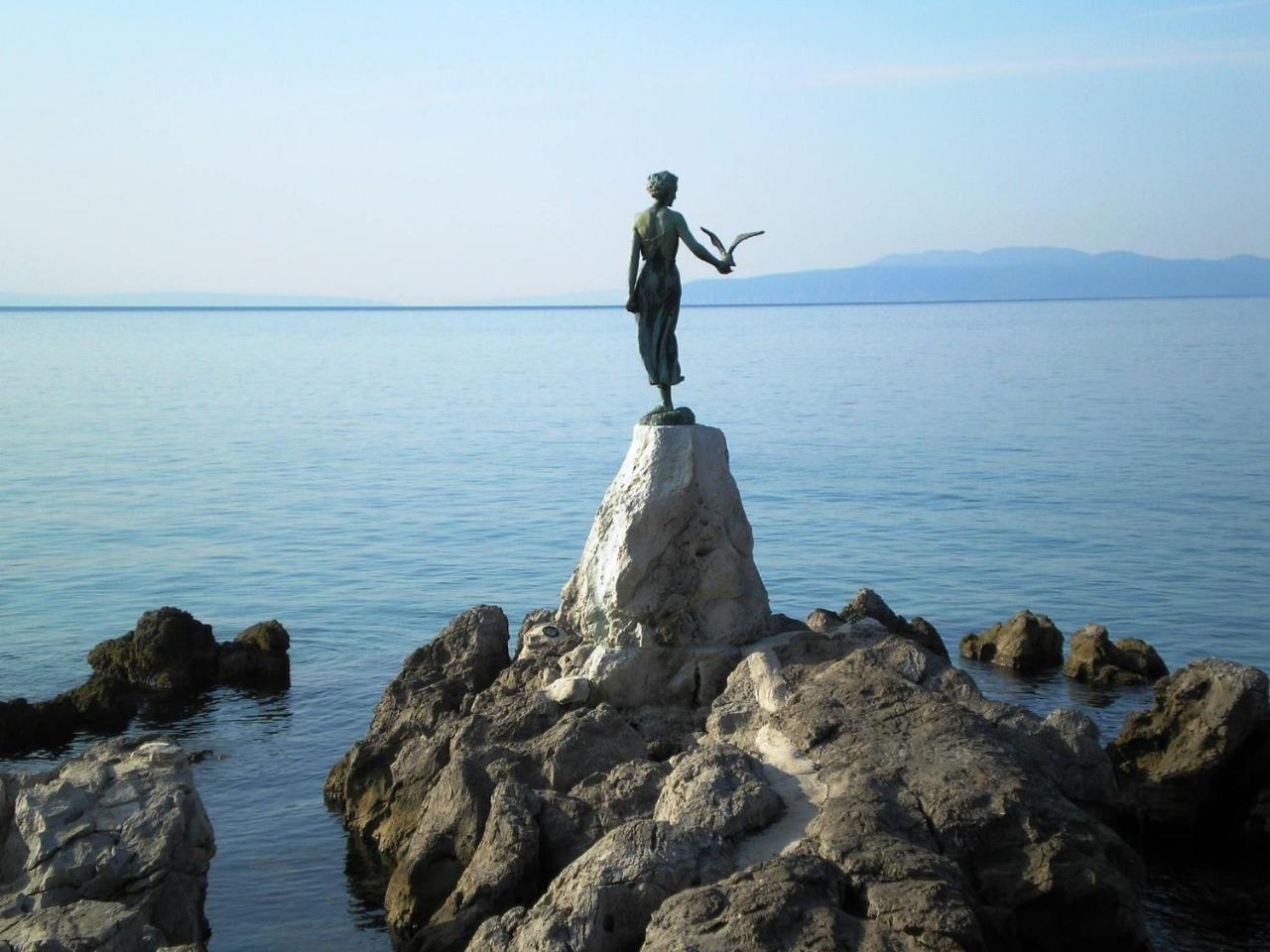 Apt Tennis Prime Location, Parking, Near Beach, Self Check-In Apartamento Opatija Exterior foto